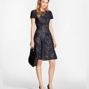 Brooks Brothers Monaco dress in Navy/Red Size 14